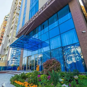 Hotel Renaissance Palace